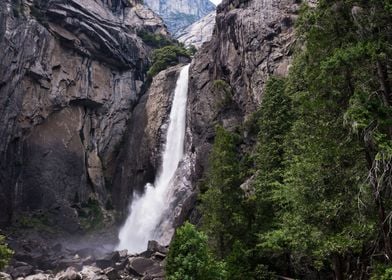 Yosemite Park Waterfall