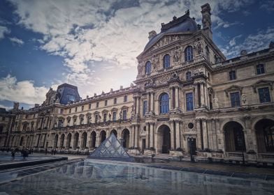 Louvre Outdoors