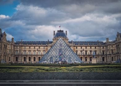 Louvre