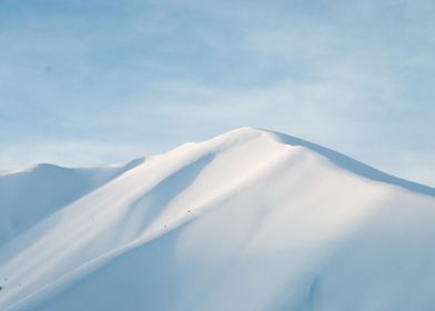 Snow peaks snow mountains