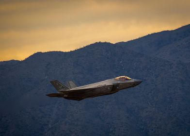 F35 at dusk