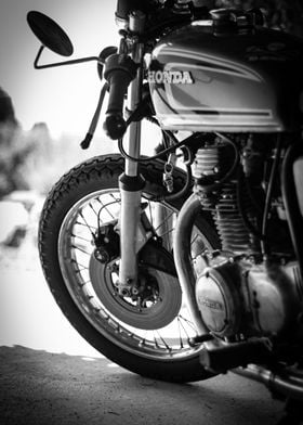 Cafe Racer Bike