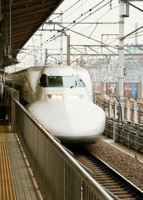 Shinkansen in Osaka