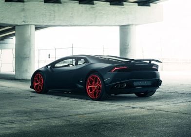 red rim in black lamborghi