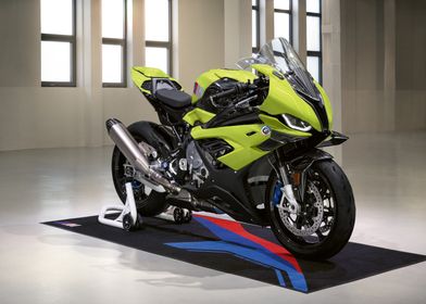 bmw m1000 RR