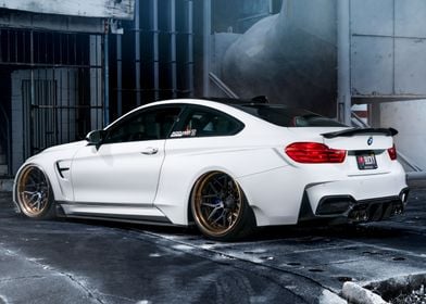 BMW 4 SERIES