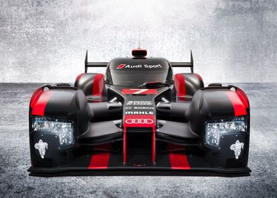 Audi R18