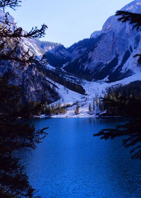 SNOW LAKE 