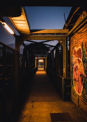 Bridge Graffiti 