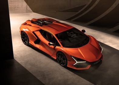 Lamborghini Revuelto