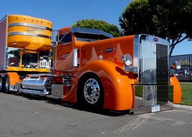 Peterbilt 379