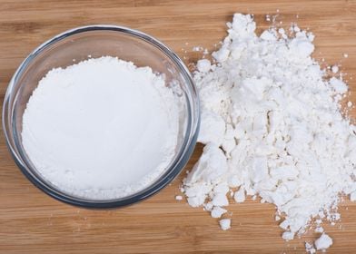 flour in a glass bowl