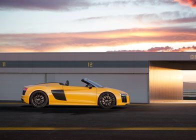 Audi R8