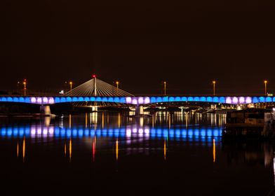 Warsaw bridge at night