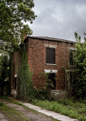 Secret Abandoned House