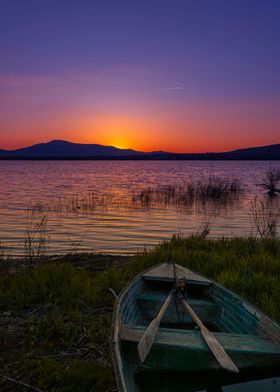 Sunset, reflection on lake