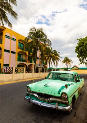 Varadero Colors and Cars 