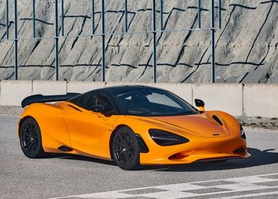 McLaren 750s coupe