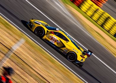 CORVETTE C8R