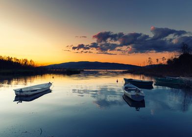 Sunset, reflection on lake