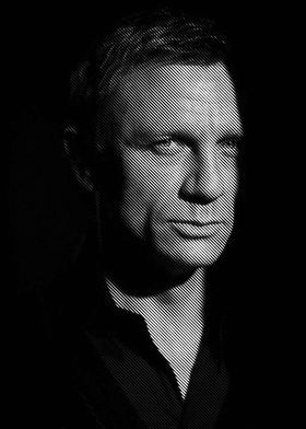 Daniel Craig