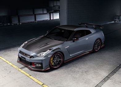 Nissan GT R