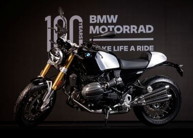 BMW MOTORRAD R 12 NINE T