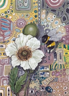Bumblebee on White Poppy