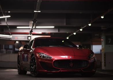 red Maserati car