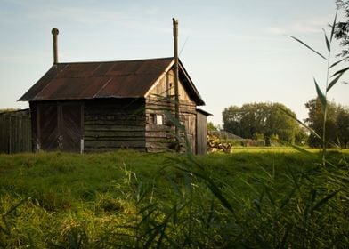 Picturesque wooden barn 2