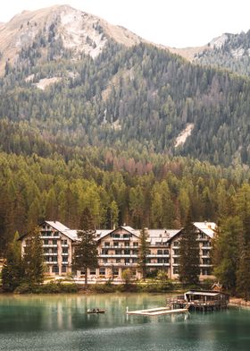 Scenic lake Hotel views