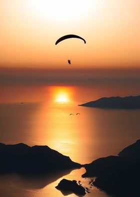 sunset kite landing