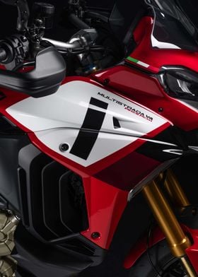 MULTISTRADA V4 PIKES PEAK