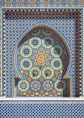 Moroccan fountain mosaic