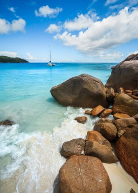 Yacht in the blue ocean