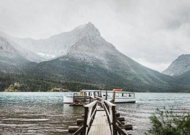 Saint Mary lake glacier