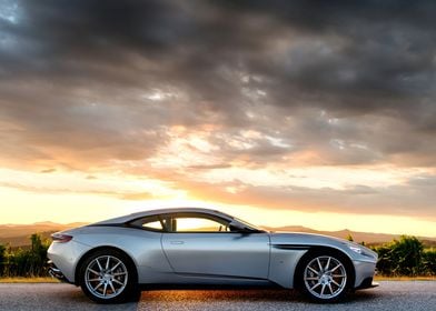 Aston Martin DB11