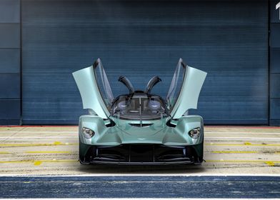 Aston Martin Valkyrie 2022