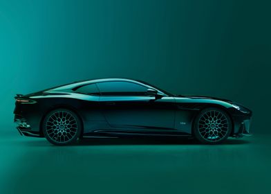 Aston Martin DBS 770 2024