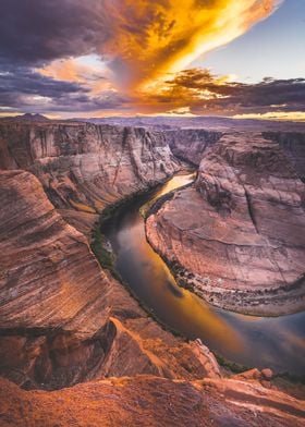 Horseshoe Bend at Sunset