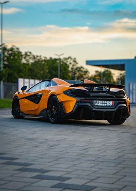McLaren BackSide