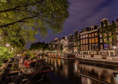 Silent Amsterdam Canals