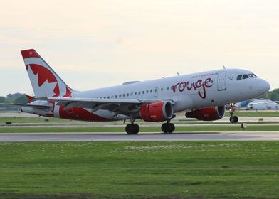 Air Canada Rouge A319