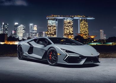 Lamborghini revuelto city