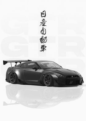 Black JDM Nissan GTR R35