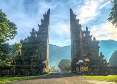 Bali Handara Gate Travel