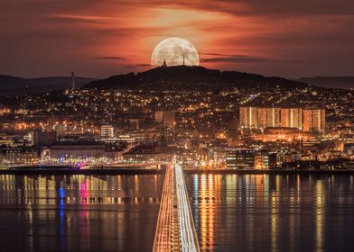 Dundee Moonscape Composite