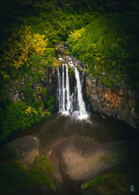 Waterfall Spectacle