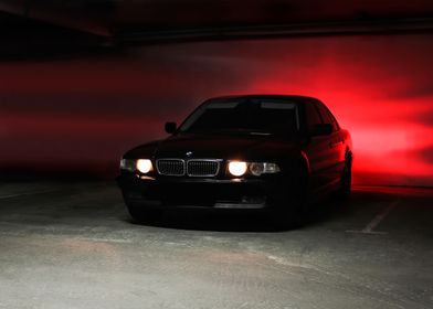 BMW E38 car