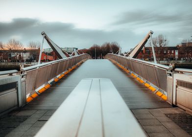 Urban Bridge Calm